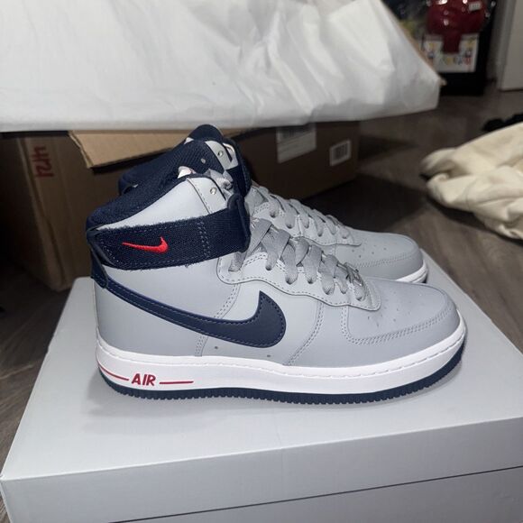 Nike Air Force 1 High New England Patriots Womens Size 6.5 Wolf Gray Navy - Picture 1 of 7